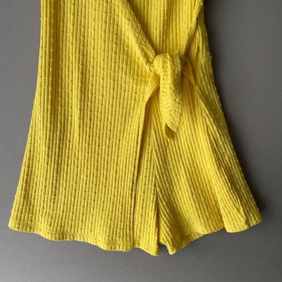 Zara sz S yellow mini faux wrap romper - Picture 3 of 8